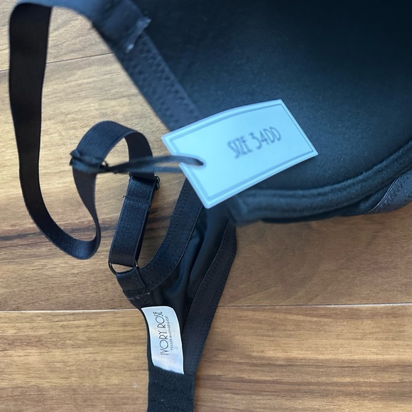 34DD black bra - Picture 5 of 6